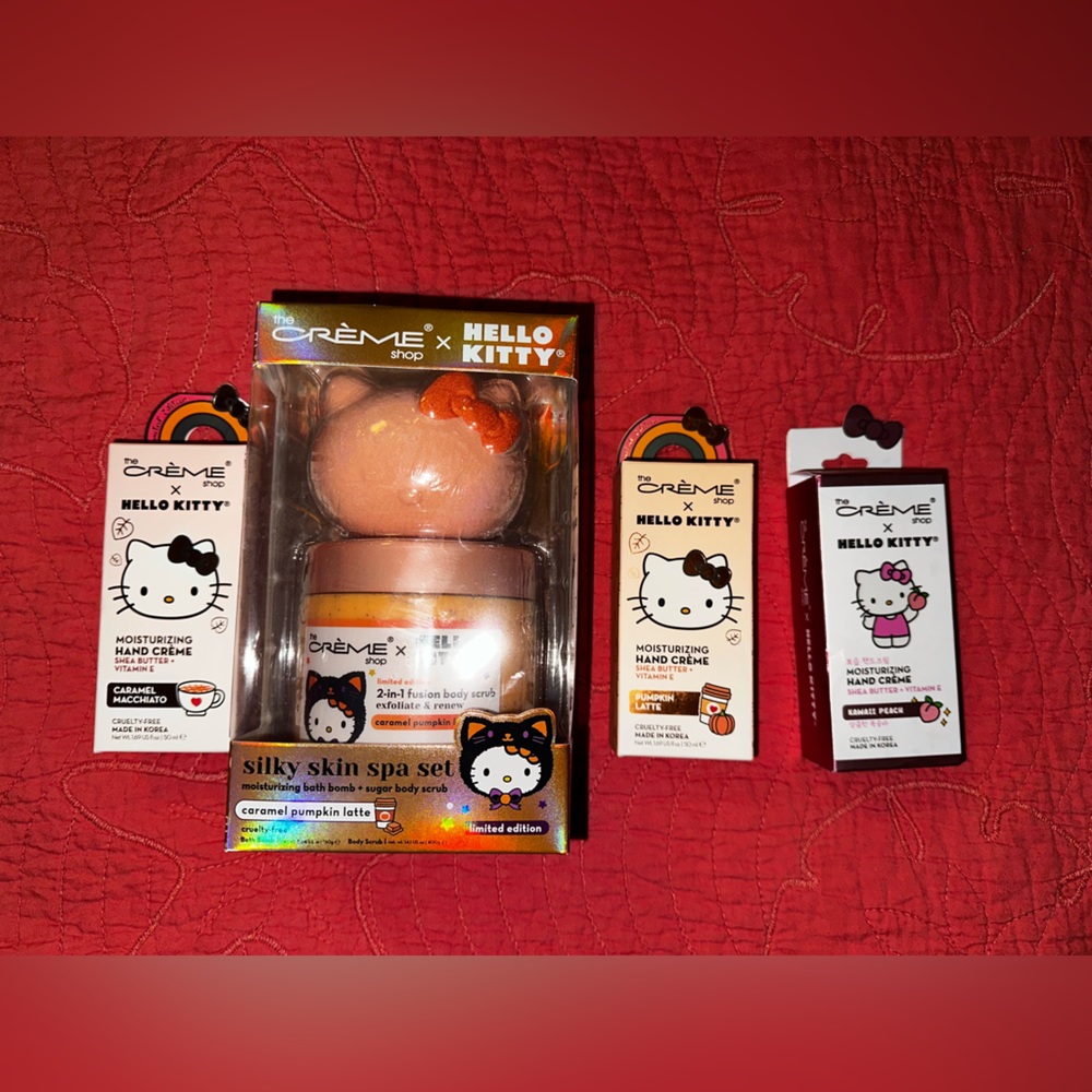 The Creme Shop x Hello Kitty Halloween set